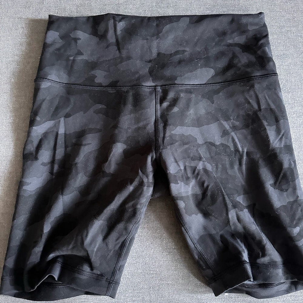 Wunder Train 8 inch Camo Short lululemon